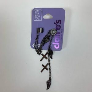 Claire’s ear cuff earring (only one)